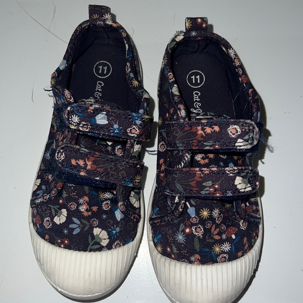 Cat and jack flowery navy blue sneakers size 11